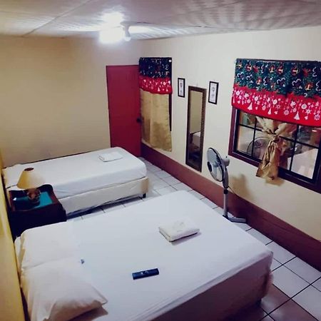 Hostal Leyendas Leon Ngoại thất bức ảnh