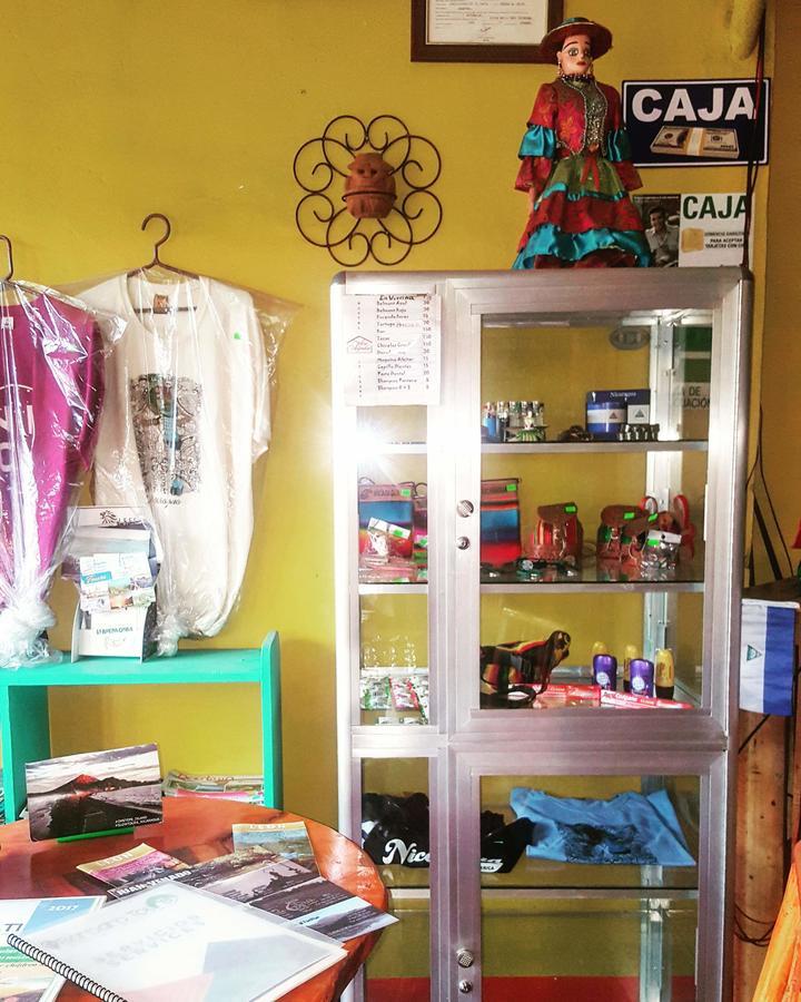 Hostal Leyendas Leon Ngoại thất bức ảnh
